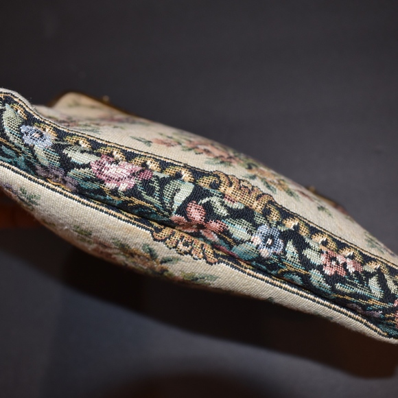 Walborg West German Tapestry Snap Top Clutch - Picture 3 of 4